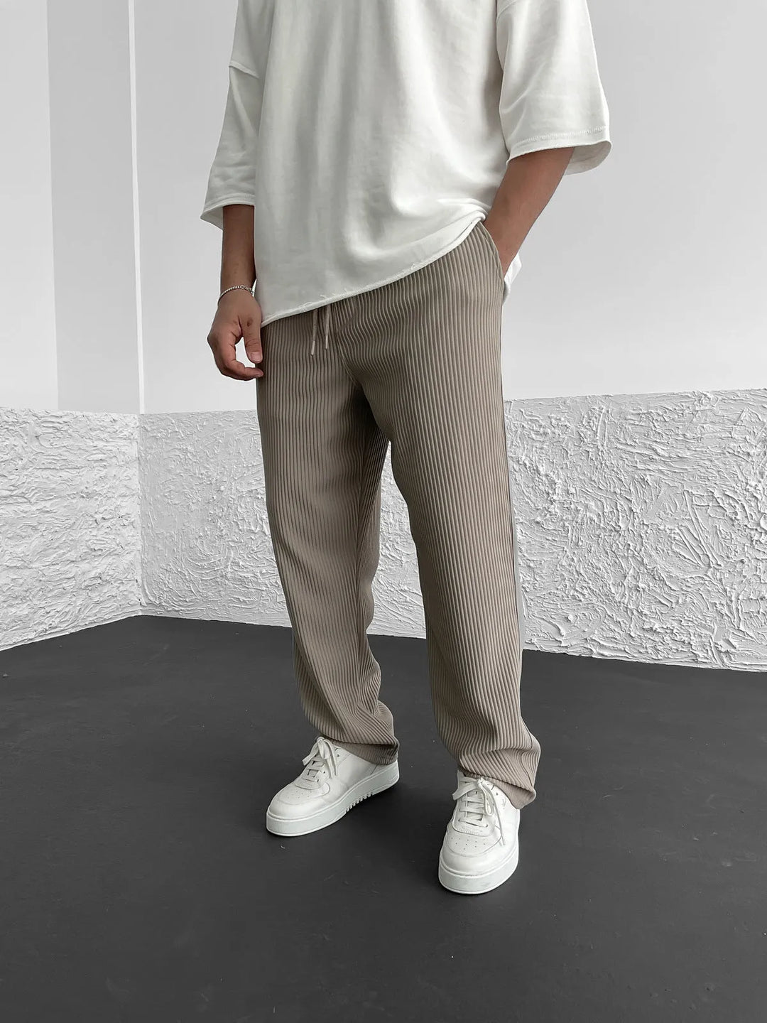 Francis | Relaxed Fit Ribbed Pants for a Casual Look