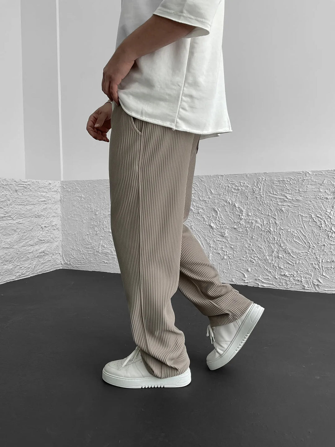 Francis | Relaxed Fit Ribbed Pants for a Casual Look