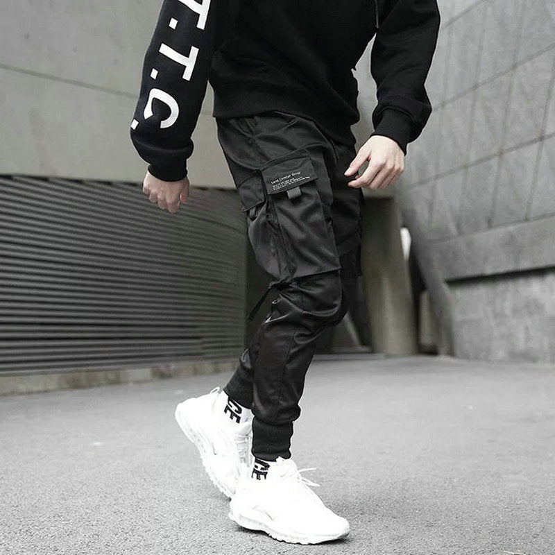 Kian | Men's Cargo Joggers with Multiple Pockets | Functional