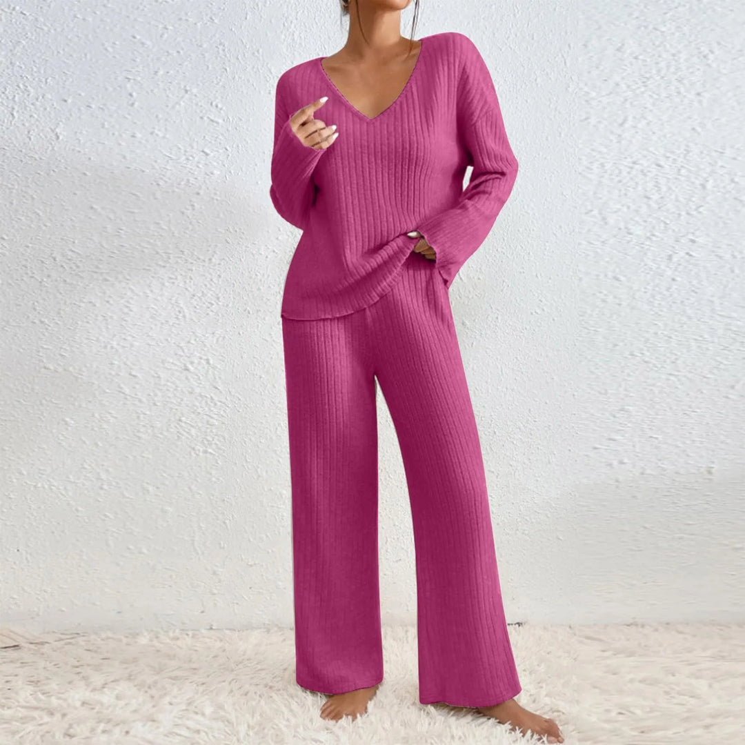 Crizaa | Cozy Ribbed Loungewear Set