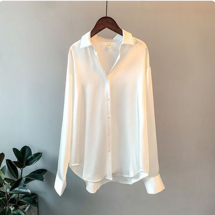 Abigail | Sleek Button-Up Blouse