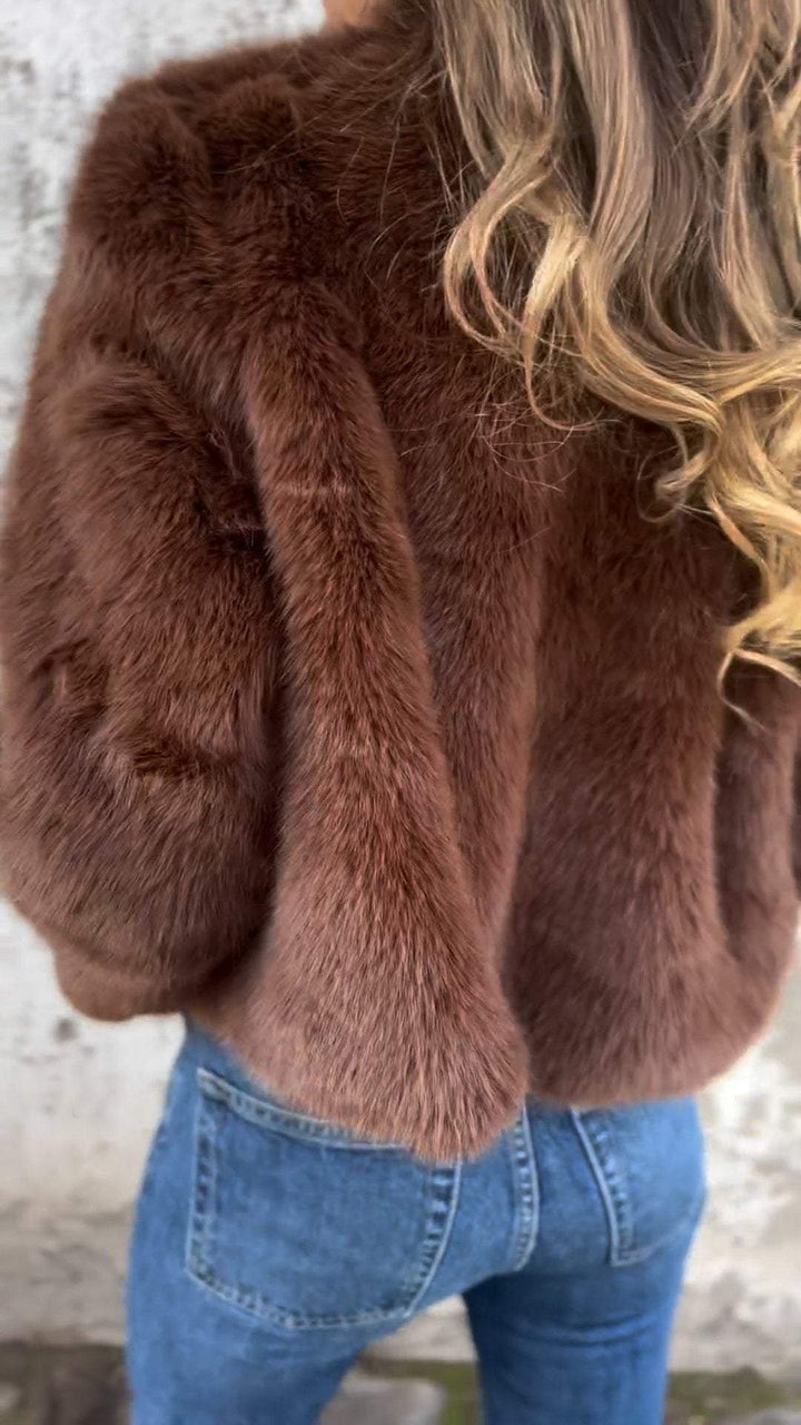 Wena | Women's Luxe Faux Fur Jacket